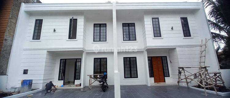 Rumah Ready 2 Lantai di Belakang Lottemart Cimanggu Bogor  1