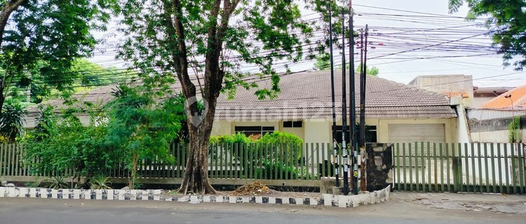 Rumah Disewakan Raya Tenggilis Kendangsari Surabaya Timur 1