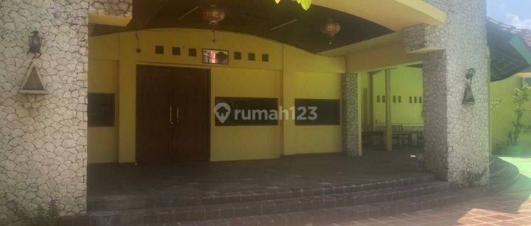 Dijual Gedung ex Sekolah di suwung Denpasar 1