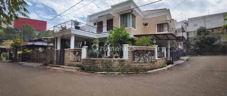 Rumah Hoek 2 lantai di taman Yasmin dalam cluster langsung jalan raya 1