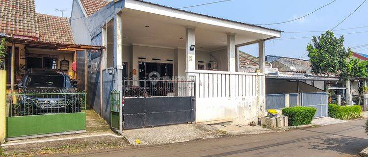 Rumah Bagus  Hadap Taman Di Jalan Utama Taman Pajajaran Bogor 1