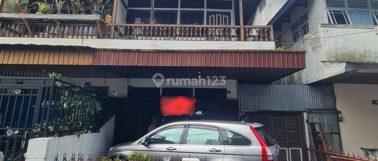 Rumah 2 Lantai Pusat Kota Tanjung Pura, Pontianak 1