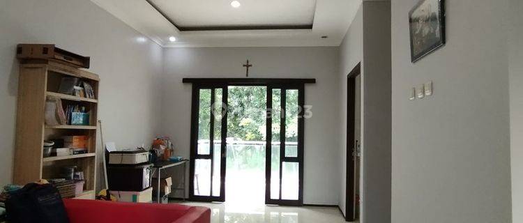 Dijual Rumah 2 Lantai At Cluster Pinehill Nature Kencana Loka Bsd 1