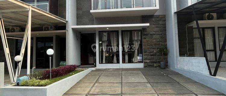 Rumah Minimalis 2 Lantai Graha Laras Sentul Bogor 1