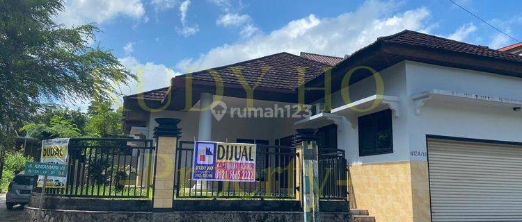 Dijual Rumah di Komplek Balikpapan Regency, Balikpapan 1