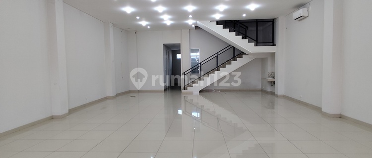 2-Story Shop House Good Ready to Use Mataram Peterongan Semarang #10597 1