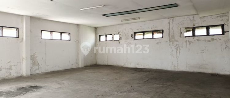 Disewakan Gudang area Majapahit parkir luas dekat tol Gayamsari #8276 1