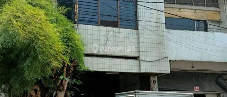 Ruko 3 lantai di Jalan Gang Pinggir Pecinan Semarang area bisnis komersil #8557 1