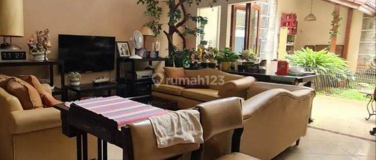 Rumah Bagus Kebayoran Baru Jakarta Selatan Nego Keras 1