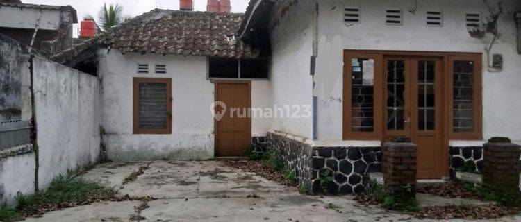  Jual Rumah Hitung Tanah Sayap Cihampelas Bandung  1