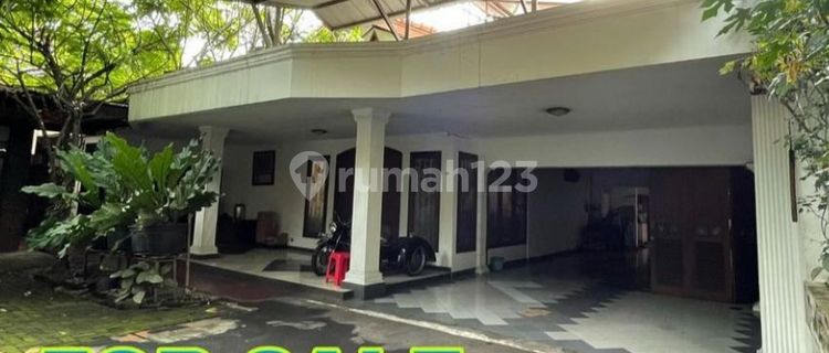 Rumah Tanah Luas Nuansa Asri Lokasi Strategis di Kemang Timur Jakarta Selatan 1