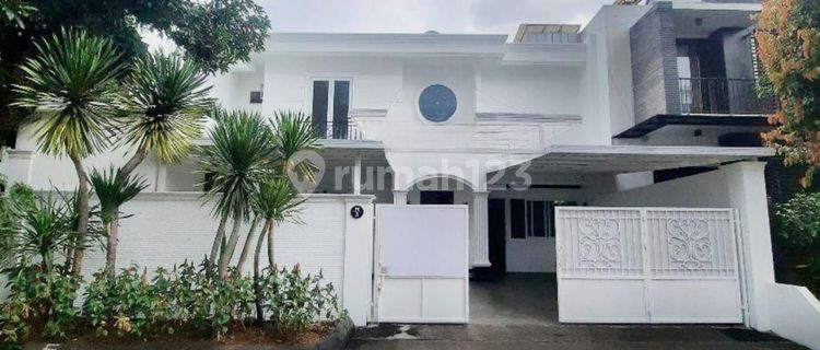 Rumah Modern Minimalis Siap Huni Dalam Komplek Di Lebak Bulus Jakarta Selatan 1