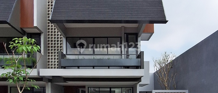 Townhouse Siap Huni Coner Unit Design Modern Lebih Private Dan Lebih Luas Di Cilandak Jakarta Selatan 1