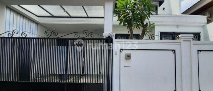 Brand New Rumah Bagus American Classic Design Di Cipete Jakarta Selatan 1