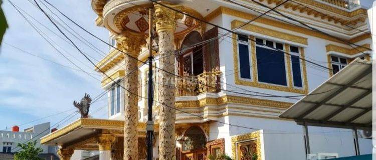 Dijual rumah Istana di Kampung Ambon Jakarta Timur  1