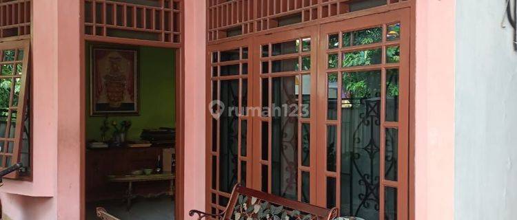 Dijual rumah dekat masjid di Rawamangun Jakarta Timur  1