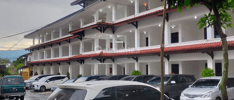 Hotel Super Strategis Di Area Pusat Bisnis Dan Pusat Kota Batu 1