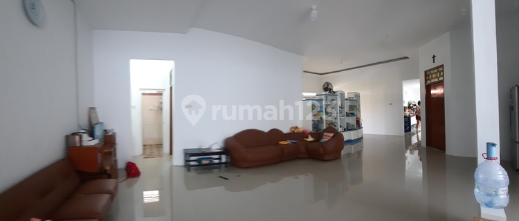 Renovated SHM Puri Anjasmoro House, Semarang near Binus School 1