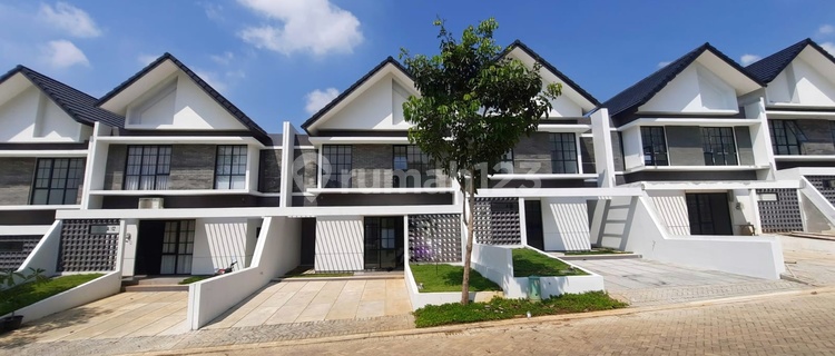 Rentable House Ready for Occupancy, The Miles BSB City, Semarang near UNIKA. 1