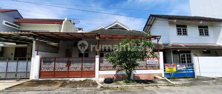 Rumah Butuh Minim Renovasi Tengah kota Puri Anjasmoro, Semarang 1