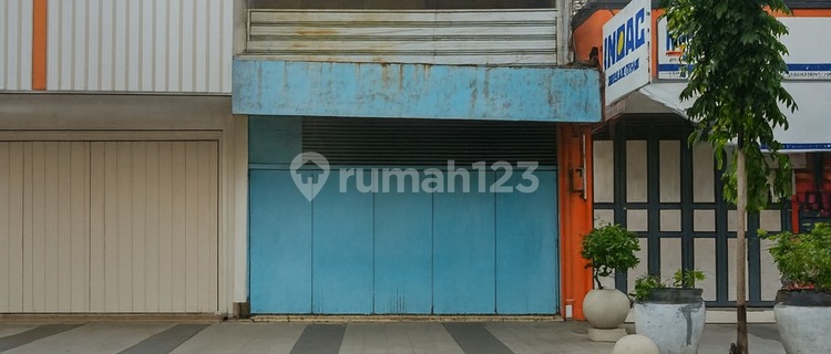 Ready-to-Occupy Shop House Near Morning Market 1