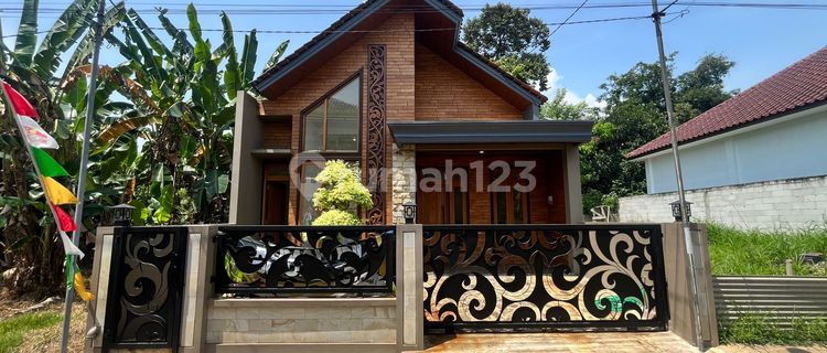 Rumah Baru Siap Huni Dekat Alun-Alun Batang 1