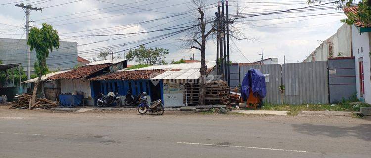 Rumah Dekat Kantor Pos 1