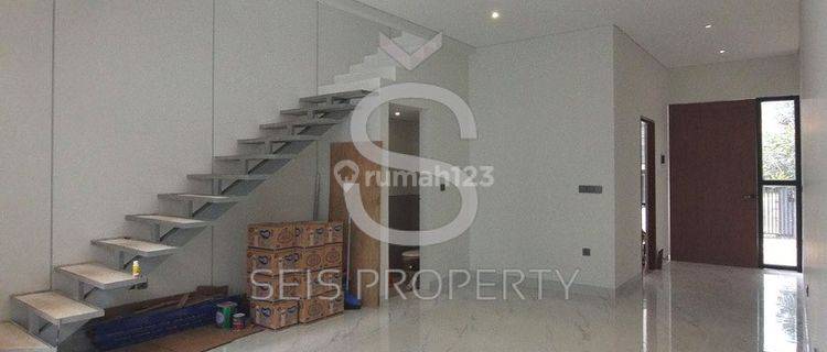 Rumah 2 Lantai baru di Cihanjuang, dekat pemkot cimahi 1