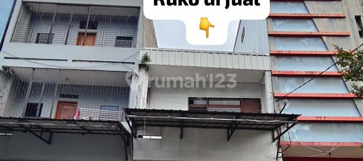 Strategic Shop House in Downtown Opposite Krb on Jl Ir H Juanda Bogor 1