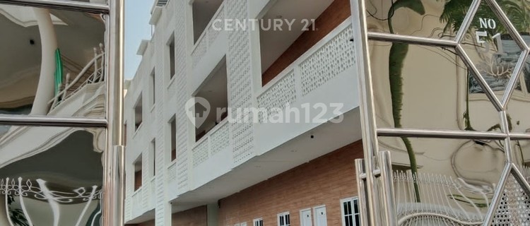 Rented House on Jl Margahayu Raya, Bekasi City 1