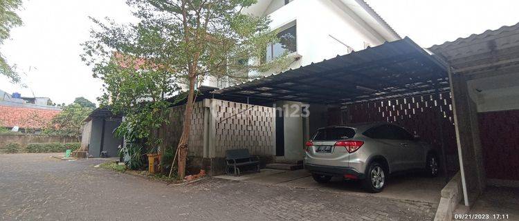 Rumah Siap Huni dengan Hunian Nyaman dan Asri di Ciputat 1