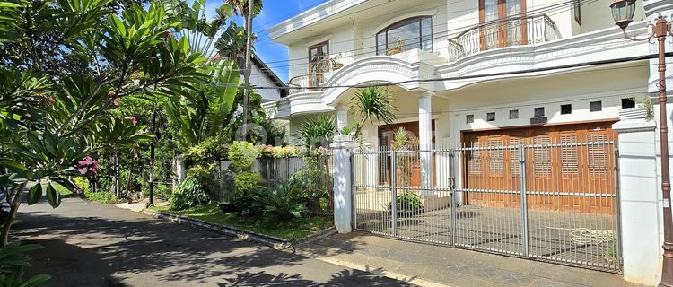 Second-Hand Move-In Ready Marble House in Elite Complex Pondok Kelapa 1