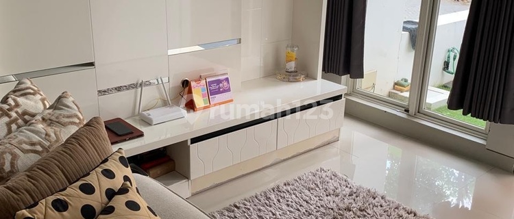 Rumah Modern Minimalis Furnished Bagus. Lingkungan Nyaman. Cocok Buat Pasangan Muda 1