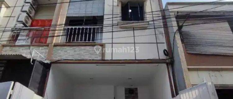 Dijual Rumah 4 Lantai Tanjung Duren Jakarta Barat 1