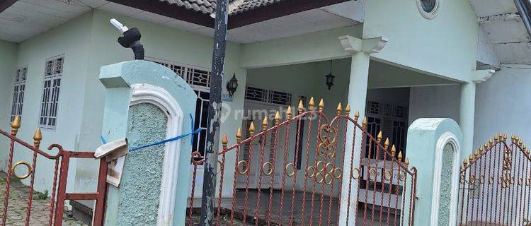 Dijual Rumah di Jl Raya Margasari, Karawang Timur, Jawa Barat  1