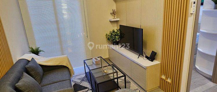 Apartemen Menara Jakarta 2 Kamar Tidur Bagus Furnished 1