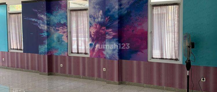 Tempat Usaha Dijual Strategis di Mainroad Haji Gofur 1