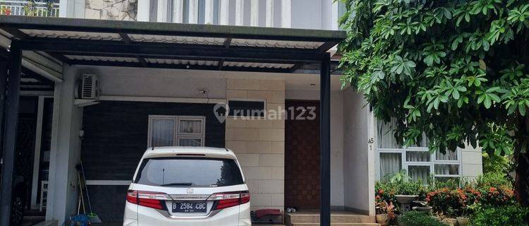 Dijual Rumah Baru Siap Huni Plus Kolam Renang Pribadi di Bintaro 1