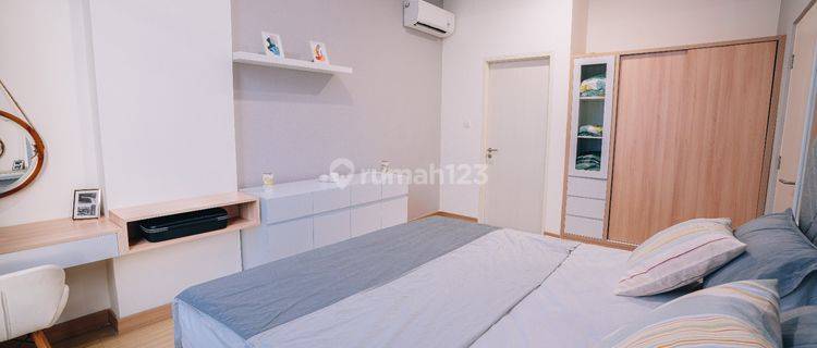 Apartemen Mewah 2 BR Full Furnished di Tangerang Dekat Bintaro 1