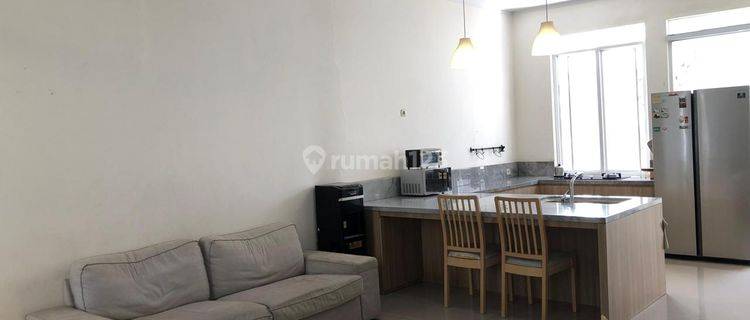 Rumah 2 Lantai Bagus Semi Furnished di Taman Kopo Indah, Bandung 1