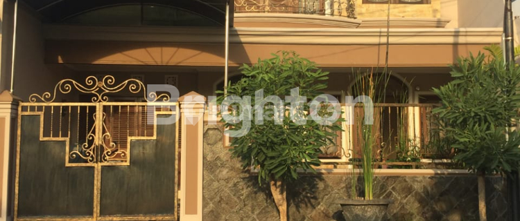 Classic Sutorejo Prima Furnished House, Flood-free Location. 1