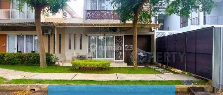 Di jual rumah cantik dua muka siap huni di Grand Wisata  1