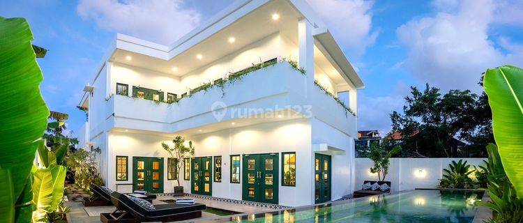 Vila Baru, Style Modern, Lokasi Premium Berawa - Canggu 1