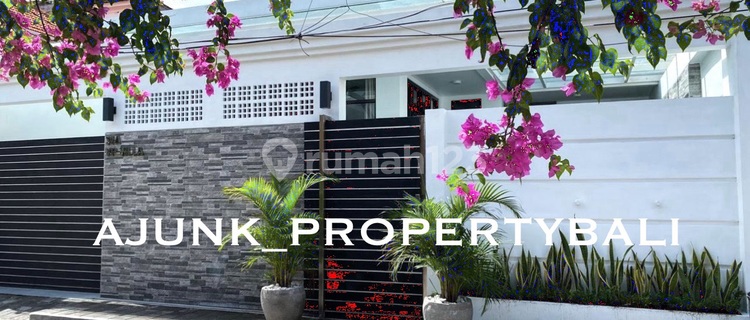 Vila Style Modern Dekat Pantai & Resto Ternama, Petitenget 1
