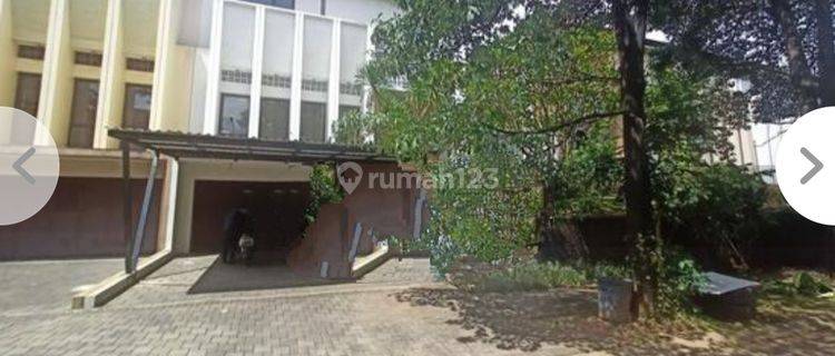 Disewakan rumah di Brassia, de park, bsd, kosongan 1