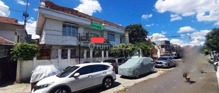 Rumah Megah Termurah Dekat Gerbang Tol Cawang, Jakarta Timur 1