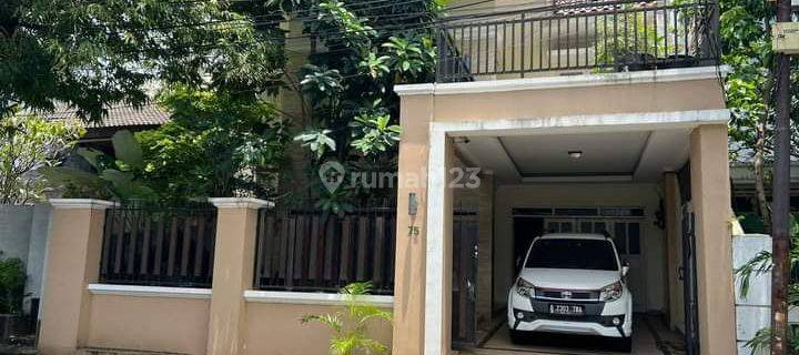 RUMAH SETIABUDI JAKARTA SELATAN  1