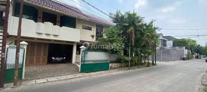 RUMAH AREA WIJAYA KEBAYORAN BARU JAKARTA SELATAN  1