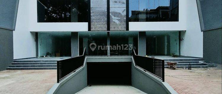 GEDUNG KANTOR DUREN SAWIT JAKARTA TIMUR 1