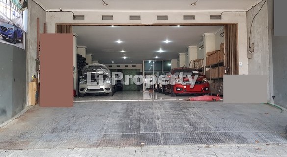 For Sale: Tentara Pelajar Shop House, Mrican, City Center, Near Java Mall, Candisari, Semarang. 1